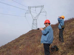 排查線路走廊，確保供電安全